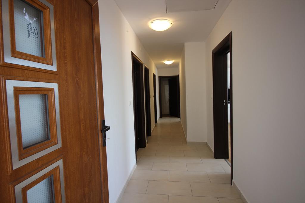 Apartments Manda Novi Vinodolski Exterior foto